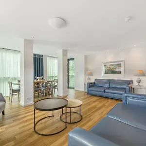 Apart-hotel Princes Street